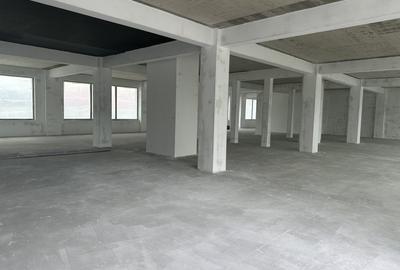 Spatii comerciale/birouri/servicii noi si moderne - de vanzare - 8