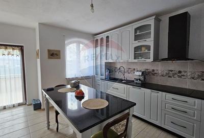 Casă / Vilă de lux, Scheia, Suceava - 41