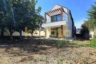 Duplex cu 4 camere în Sisești