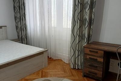 Apartament cu 2 camere decomandat, mobilat în Girocului