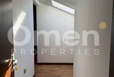 Apartament 3 camere de închiriat | zona Mărul de Aur | mansardă | - 8