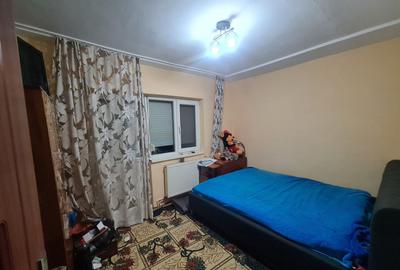 Apartament spatios cu 4 camere, 2 balcoane – Marghita, zona Penny - 9
