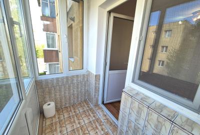 Vanzare Apartament 2 Camere semidecomandat Centrul Civic Str.Harmanului Etajul 3 - 9