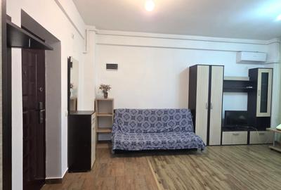 Apartament cu 2 camere semidecomandat în Militari