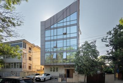 DRUMUL SARII - MACAROVICI, CLADIRE BIROURI 923 MP UTILI, LOT 360 MP! - 3