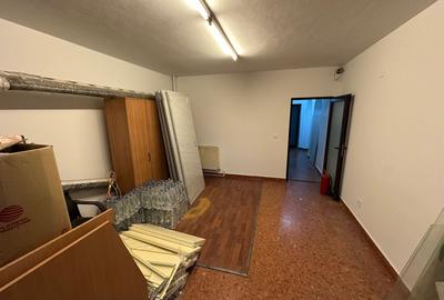 Cladire pretabila spațiu birouri/ clinica - 41