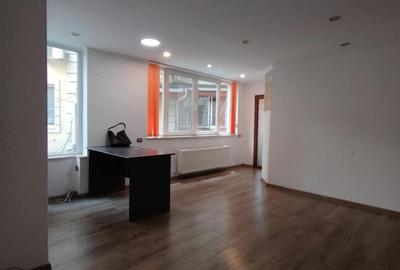 GM1742 P-ta Romană 120 mp Ideal pentru birouri, clinică, beauty - 3