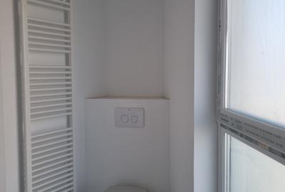 Apartament cu 3 camere,centrala proprie,mutare imediata,vedere superba catre Lac - 7