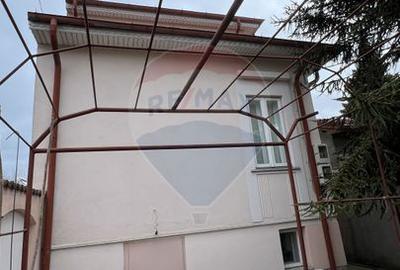 Casă / Vilă de vânzare pe strada Grivitei I Braila - 4