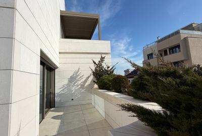 Apartament deosebit în bloc boutique(Zambaccian),parcare inclusă - 14