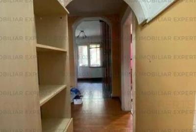 Berceni  Piata Sudului Frumusani apartament 3 camere - 5