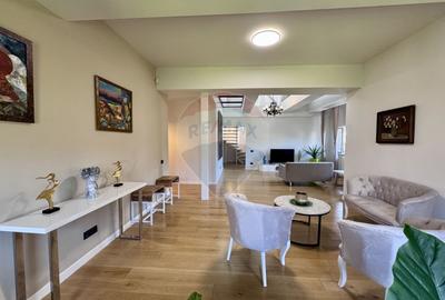 Apartament cu 4 camere de închiriat în zona Capitale - 1