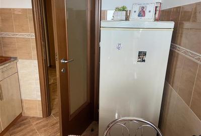 Apartament 2 camere , zona strada Mare a Unirii, et 3 4 , decomandat, 65 mp , bl - 10