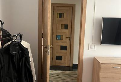 Titan - Apartament 3 camere - renovat - decomandat - mobilat utilat - metrou - 14