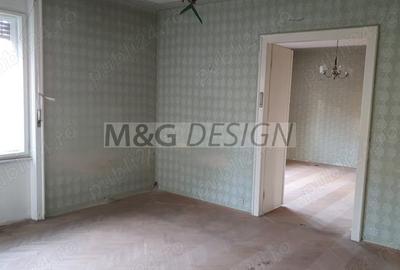 Casă individuală cu 8 camere în Central