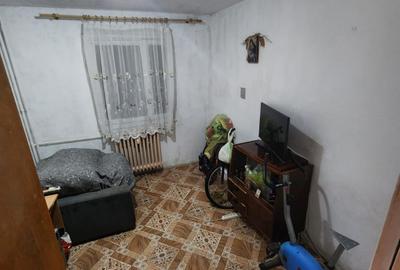 Apartament 3 camere Obregia - Piata Covasna - 11