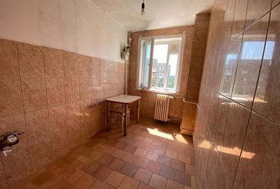 Apartament 2 camere de vanzare Drumul Taberei - 12