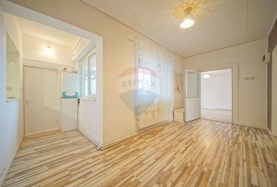 COMISION 0 | Apartament 4 camere + Curte | Zona Tractorul - 12