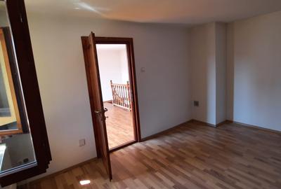 De vanzare casa cu 4 camere, Targu Mures, Zona Centrala - 3