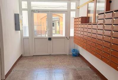 Garsoniera etaj 2/4 , centrala proprie, Tractorul, Brasov - 8