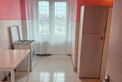 Vand apartament 2 camere decomandat in Deva, etaj 2, zona  Avram Iancu - 5
