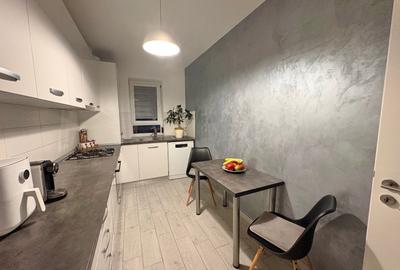 Apartament cu 2 camere decomandat, mobilat în Avantgarden