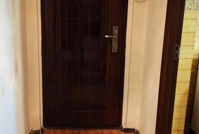 Apartament 2 camere,parter,semidecomandat,zona Coca Cola - 4