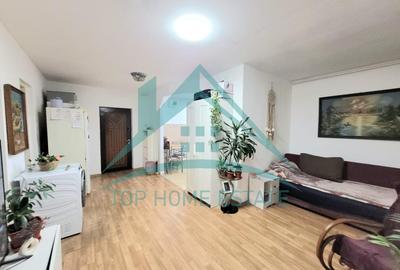 Apartament cu 2 camere semidecomandat, mobilat în Florești