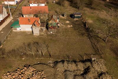 Teren intravilan de 302 mp în localitatea Șoimoș - 18