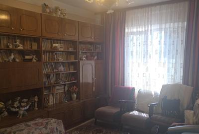 Apartament de vanzare, 2 camere, Bd. Unirii - 3