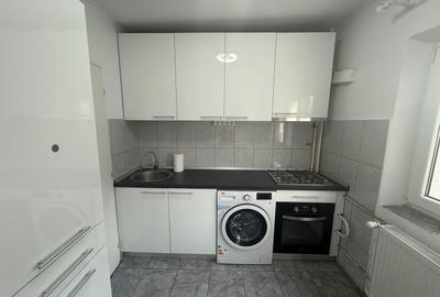 Garsonieră de inchiriat renovată-mobilata, bloc reabilitat, Calea 13 Septembrie - 2