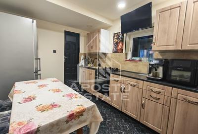 Casa individuala de vanzare, cu 4 camere si 2 garaje, zona Lipovei - 23