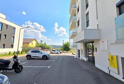 Apartament de vanzare - Valea Lupului: 3 camere si gradina proprie - 15