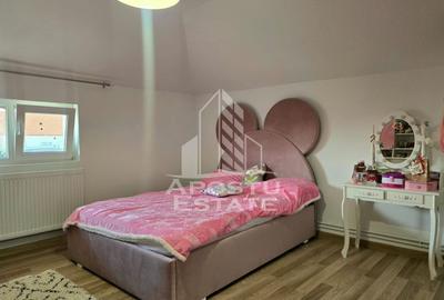Casa individuala de vanzare, vatra satului Sag, teren de 1.800 mp, mobilata - 13