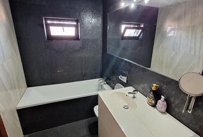 3 decomandate 78mp R-uri /Nae Leonard etaj 4/4  mobilat/utilat CT AC 96000Euro - 6