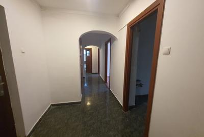 TOMIS NORD-CIRESICA-APARTAMENT CU 3 CAMERE DECOMANDAT 68 MP - 13