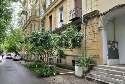 Apartament cu 2 camere decomandat, mobilat în Copou