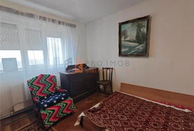 Apartament 2 camere cf 1 decomandat zona Micro 5 - 3
