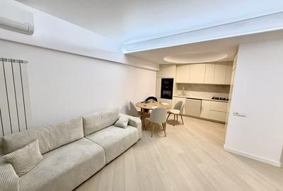 Apartament cu 3 camere decomandat, mobilat în Pipera