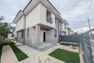 Casă individuală cu 4 camere în Central