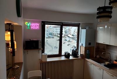 Apartament 2 camere de închiriat – Piața Ovidiu | Vedere spre piață - 9