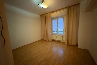 De vanzare Apartament 3 camere,  Panduri - 13 septembrie sector 5 - 5