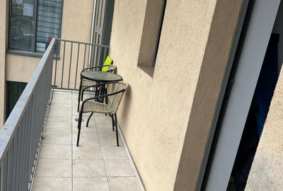 Apartament cu 4 camere, 3 grupuri sanitare, 2 terase, 1 boxa, 2 parcari - 5