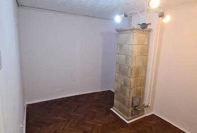 De Vanzare Casa Individuala cu 1 camere, Romana sector 1 - 1