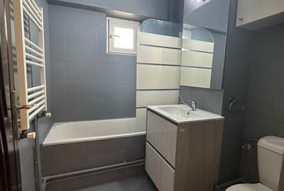 APARTAMENT  SPATIOS , 4 CAMERE , DECOMANDAT, ZONA DACIA - 13