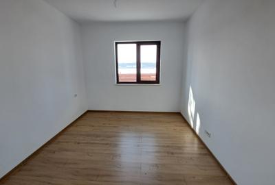 CASA 4 CAMERE CU SUPRAFATA GENEROASA IN  STIL NEOROMANESC - 19