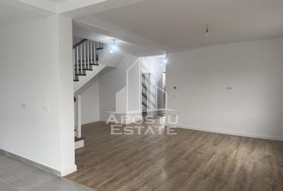 Duplex  despărțit prin garaj și camera tehnică în Giarmata - 7