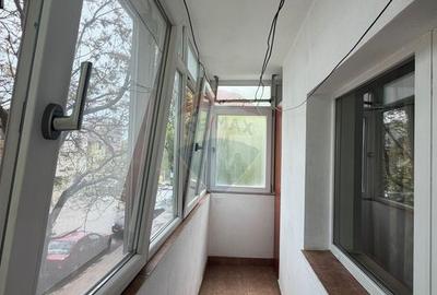 2 camere decomandat, bilateral,etaj 1, centrala, 2 balcoane, Rovine - 17