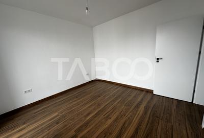 Apartament de vanzare 3 camere 2 bai 1 balcon 1 logie loc de parcare - 3
