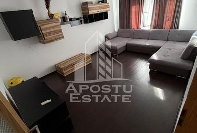 Apartament cu 3 camere decomandat, mobilat în Aradului